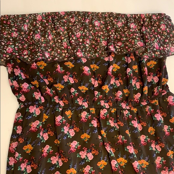 Women’s size xlarge dress - Picture 2 of 4